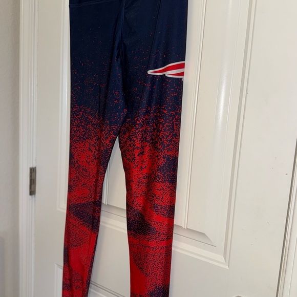 NFL Blue and Red Gradient Leggings with Team Pattern - Picture 8 of 10